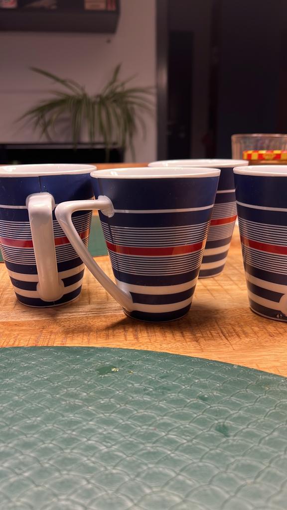 Koffiemokken Salt/Pepper, Ophalen