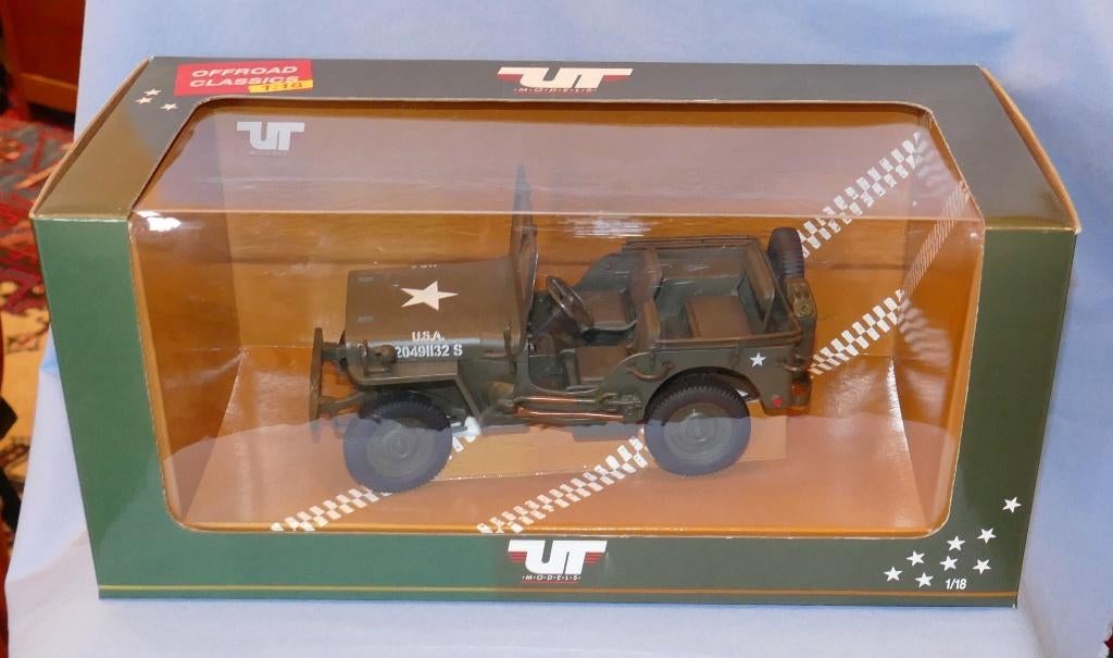 Vente en stock de modèles UT 1/18 : Jeep Hotchkiss M201, Hobby & Loisirs créatifs, Voitures miniatures | 1:18, Neuf, Voiture, UT Models