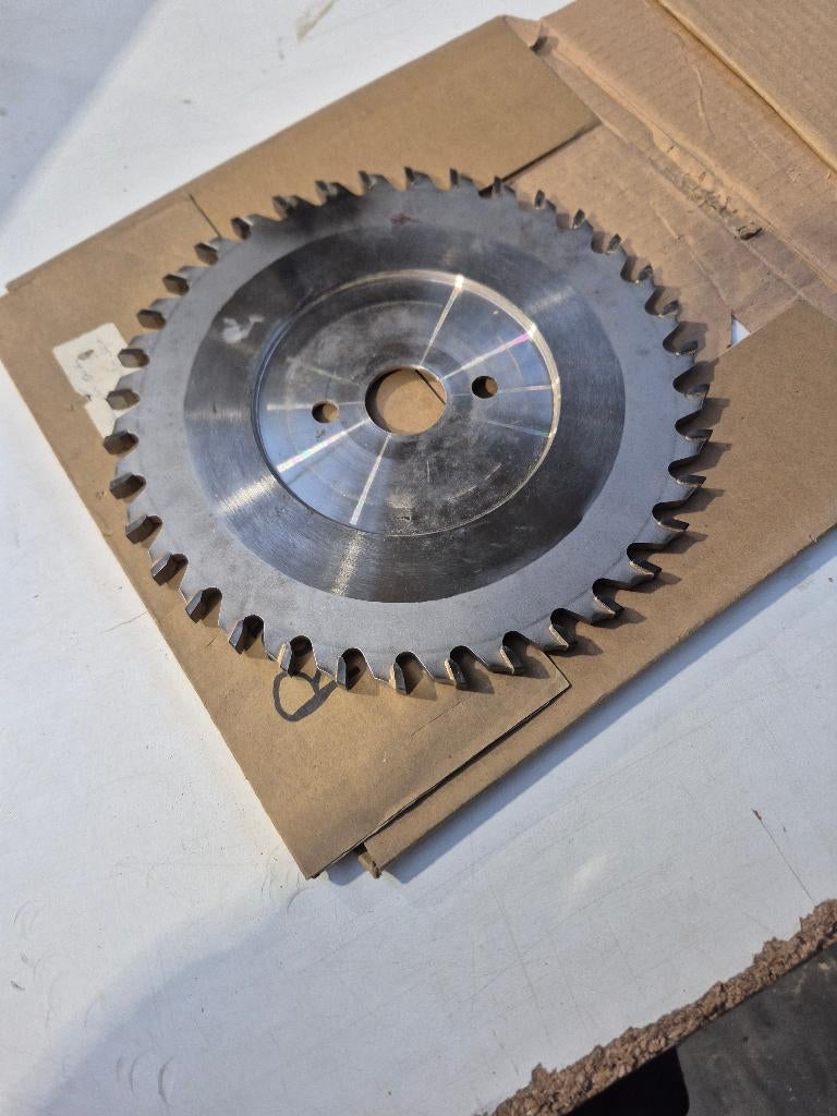 Groef zaagblad, Doe-het-zelf en Bouw, Gereedschap | Machine-onderdelen en Toebehoren, Ophalen