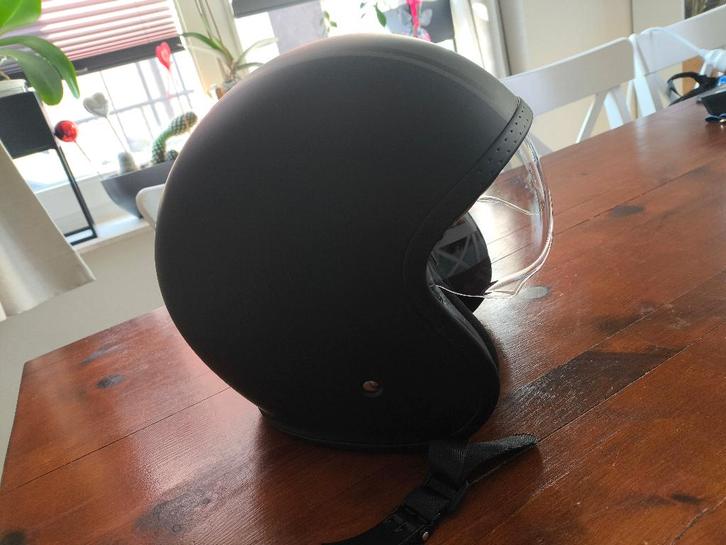 Motor helm. Jet. Maat L/xl, Motoren, Kleding | Motorhelmen, Dames, Heren, Jethelm, XL, Nieuw zonder kaartje, Ophalen