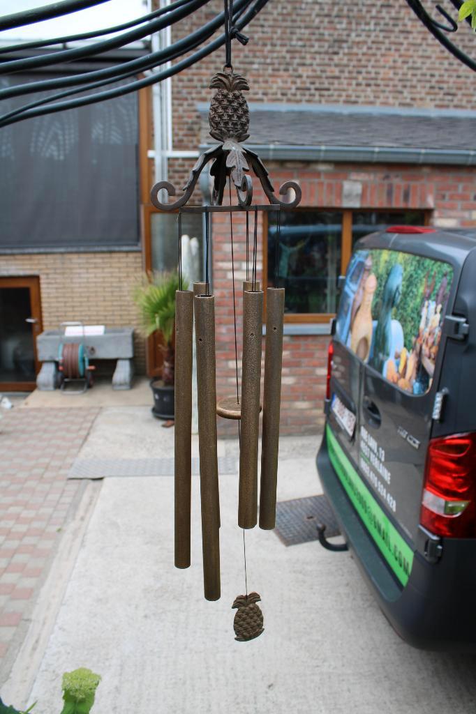 Bronzen windtuingong, ANANAS., Tuin en Terras, Windwijzers en Windmolens, Nieuw, Ophalen of Verzenden