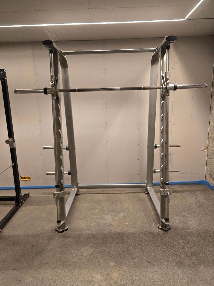 Smith Machine – Barbell Rack met Safety Stops, Sport en Fitness, Fitnessmaterialen, Gebruikt, Overige typen, Armen, Benen, Borst