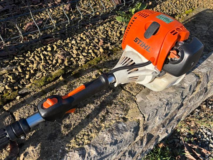 STIHL Combi système KM 90R + taille Haies, Tuin en Terras, Bosmaaiers, Gebruikt, Ophalen