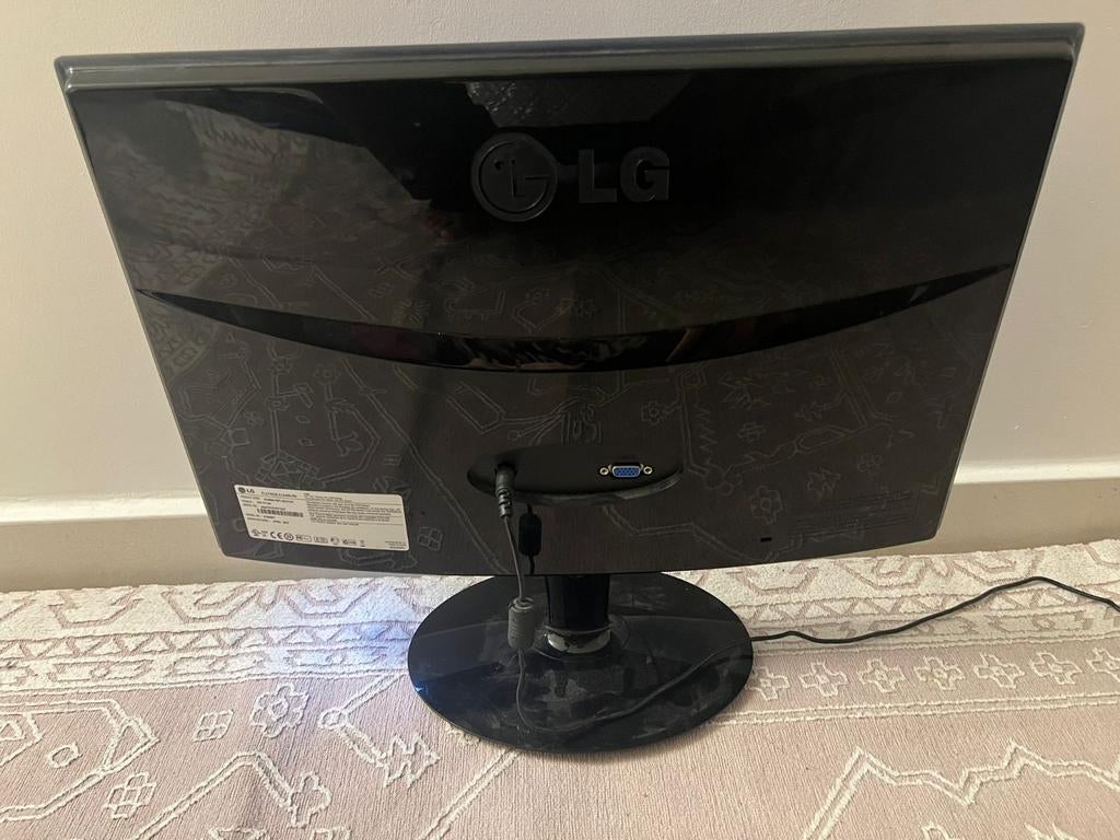 2 écran, Computers en Software, Monitoren, DVI, VGA, Ophalen