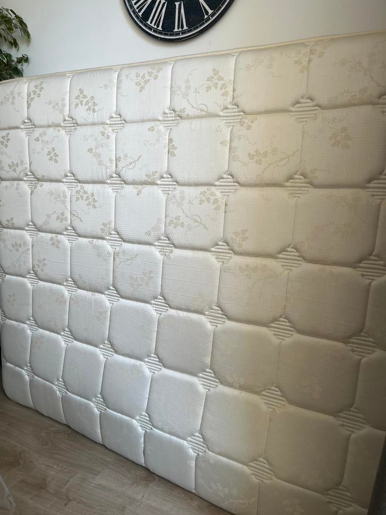 Matras om te geven, Huis en Inrichting, Slaapkamer | Matrassen en Bedbodems, Ophalen, Gebruikt, Tweepersoons, Matras