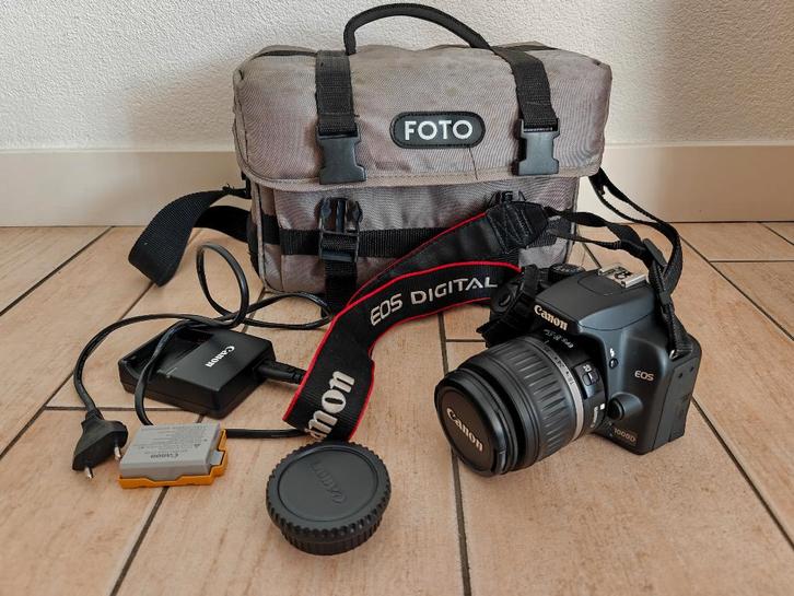 Hele mooie Canon EOS 1000D Spiegelreflexcamera set te koop, TV, Hi-fi & Vidéo, Appareils photo numériques, Comme neuf, Reflex miroir