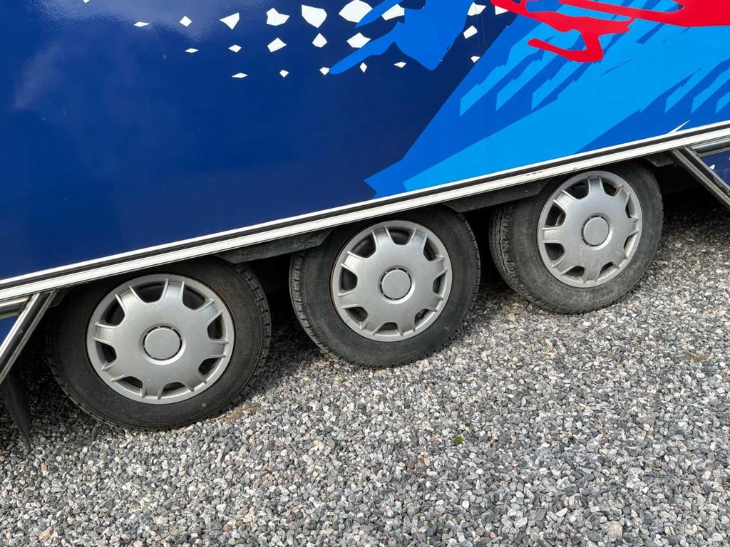 2013 Mercedes-Benz Sprinter Camion avec remorque caravane, Achat, Entreprise, Autres carburants, Mercedes-Benz