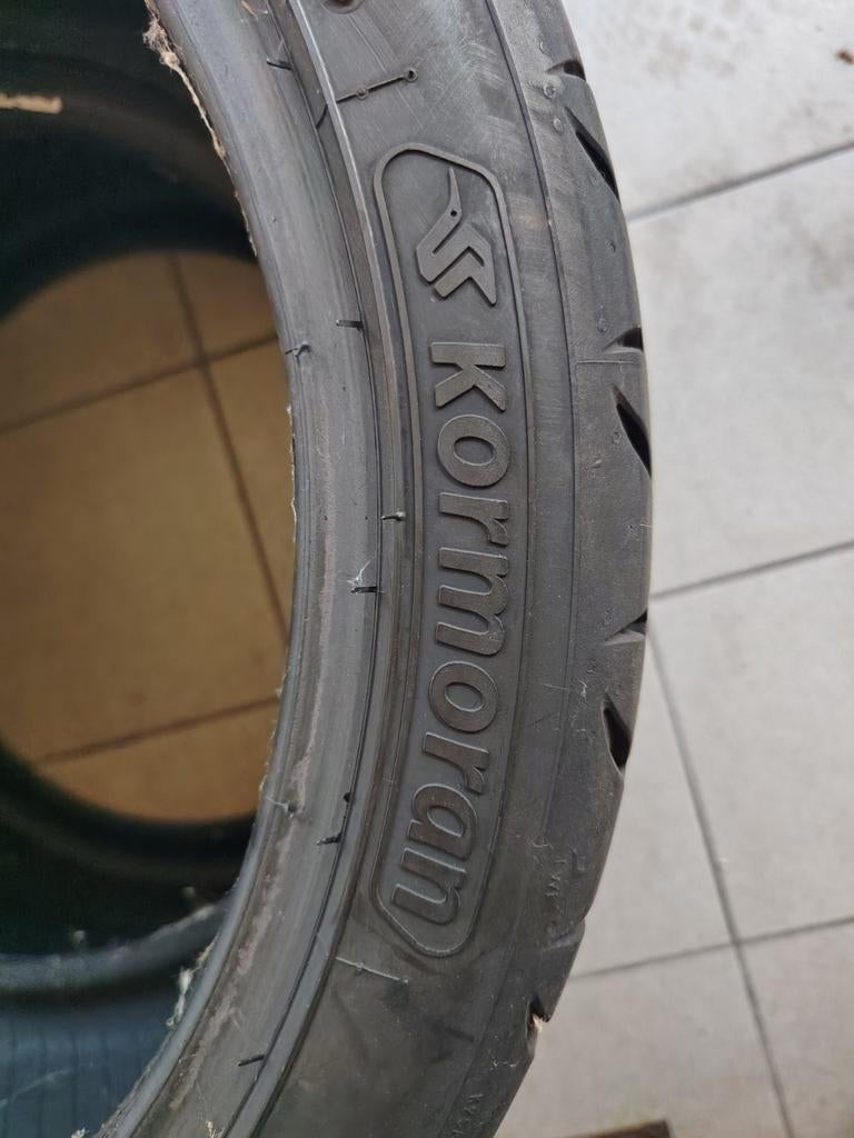 Pneus 255 35 19, Autos : Pièces & Accessoires, Enlèvement, Pneu(s)