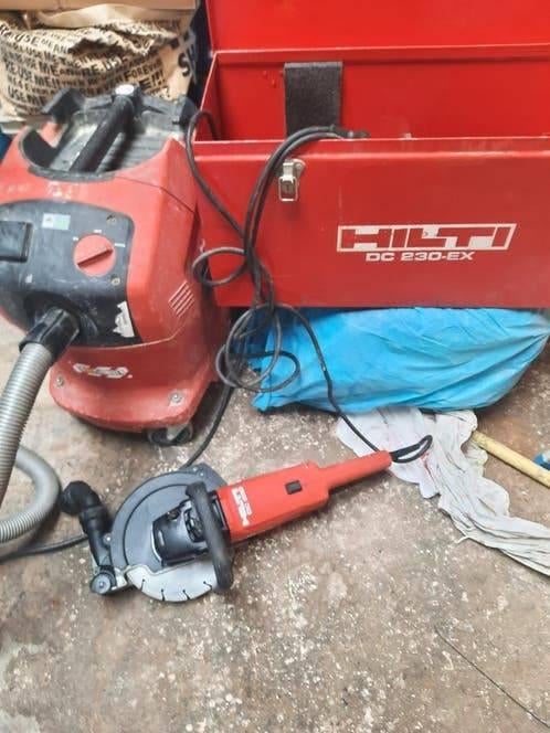 HILTI DC 230-S haakse slijper, Ø 230 mm met hilti stofzuiger, Ophalen, Zo goed als nieuw, 1000 watt of meer, Overige typen