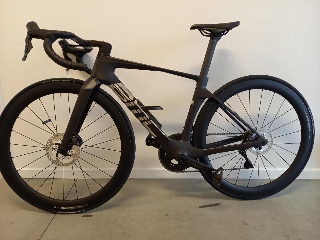 BMC Teammachine R01 FOUR Model 2026, Fietsen en Brommers, Ophalen, 28 inch, Carbon, Zo goed als nieuw