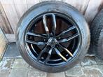 Volkswagen tiguan wintervelgen + banden continental, Auto-onderdelen, Banden en Velgen, Ophalen, 18 inch, Velg(en)