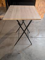 Mooie opklapbaar tafeltjes, Ophalen