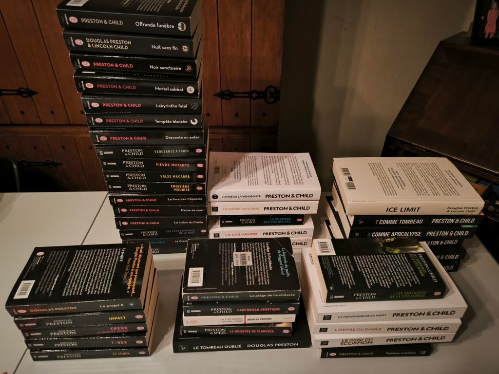 Lot de 43 romans de Douglas Preston et Preston & Child, Livres, Romans, Enlèvement
