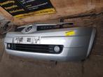 Voorbumper van een Renault Megane, Auto-onderdelen, Gebruikt, Renault, Ophalen of Verzenden, Bumper