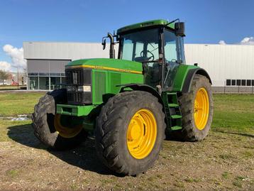 1996 John deere 7600 Tracteur agricole à quatre roues motri