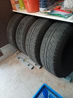 Winterset in topconditie. Peugeot Partner-Citroën Berlingo, Auto-onderdelen, Banden en Velgen, Ophalen, Gebruikt, 15 inch, Banden en Velgen