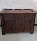 Antieke eiken koffer 18e eeuws., Antiek en Kunst, Ophalen