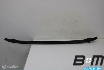 Kleine bumperbalk VW Golf 7 5G0807651A