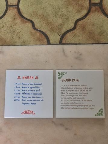 Set van 2 decoratieve keramische tegels met poëzie. beschikbaar voor biedingen