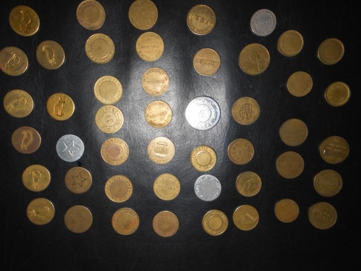 LOT jetons pub, machine, jeu, Shell , pièces assez anciennes, Postzegels en Munten, Penningen en Medailles, Overige materialen