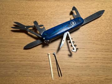 Canif suisse bleu - Victorinox beschikbaar voor biedingen
