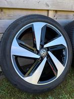 VW POLO GTI MILTON KEYNES ZOMERSET - 215/45/R17, Auto-onderdelen, Banden en Velgen, Ophalen, 17 inch, Band(en), Personenwagen