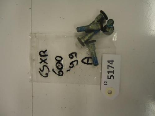 GSXR600 1997 - 2000 Suzuki Bout Bout remschijf D1-12113, Motoren, Onderdelen | Suzuki