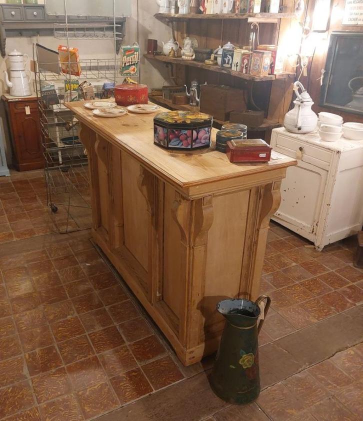 relatief korte toonbank 152 x 50 x 98, Antiek en Kunst, Curiosa en Brocante, Ophalen