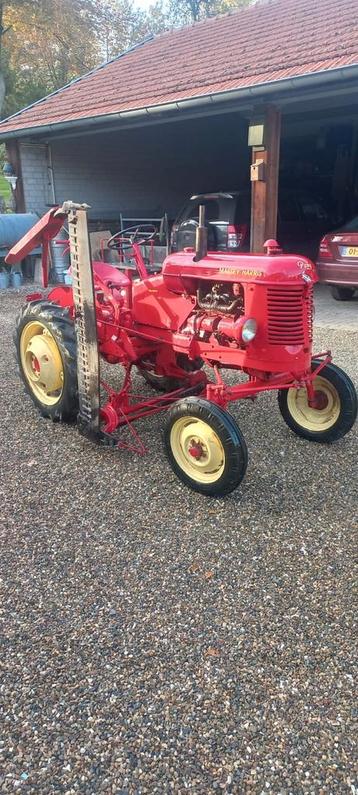 Te koop Massy Harris Pony traktor.  beschikbaar voor biedingen