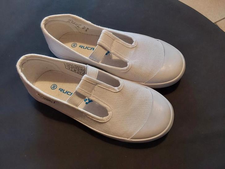 Turnpantoffels maat 30 Rucanor, Kinderen en Baby's, Kinderkleding | Schoenen en Sokken, Zo goed als nieuw, Sportschoenen, Jongen of Meisje