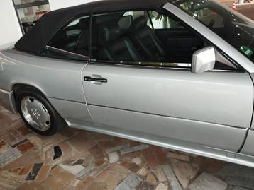 Mercedes oldtimer originele 320 AMG Cabrio en 59000 k beschikbaar voor biedingen