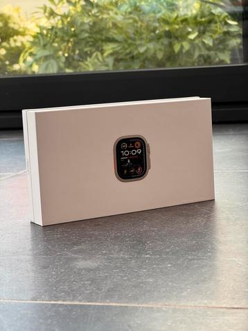 Apple Watch Ultra 2 Zwart Titanium Milanese beschikbaar voor biedingen