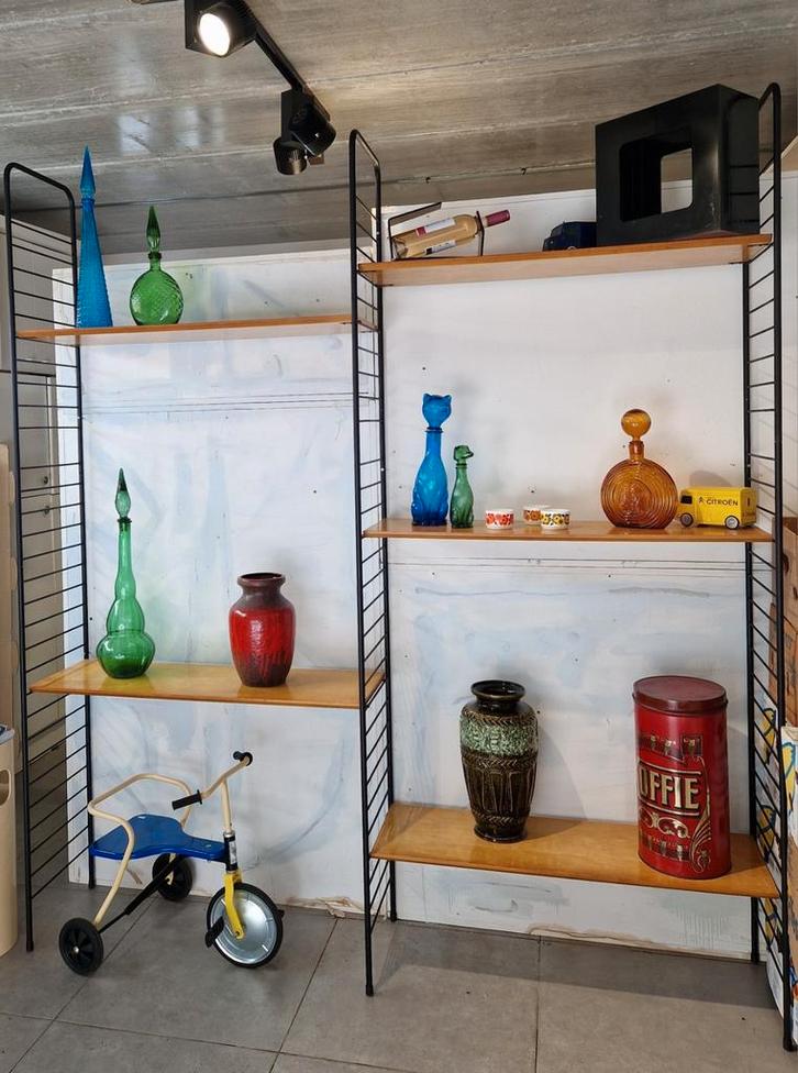 Nisse string wandrek wandmeubel,  230cm hoog , 205cm lengte, Huis en Inrichting, Kasten | Wandmeubels, Zo goed als nieuw, Ophalen