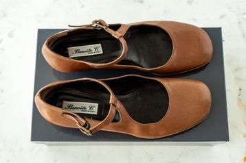 Chaussures, marque Benoite.C. taille 36, comme neuves, Comme neuf, Brun, Envoi, Benoite C.