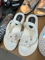 Grote partij 10.000 stuks slippers, Ophalen, Nieuw