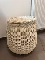 Charmante, grote, witte wasmand, Ophalen, Zo goed als nieuw