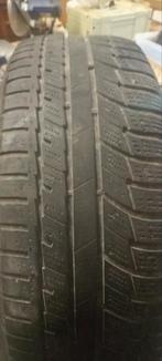 Pneu neige kia 225/60R17 occasion, Enlèvement