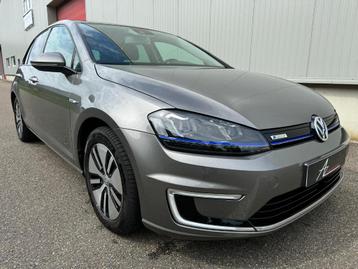 Volkswagen e-Golf automatique/cuir/Carplay/Keyless/PDC/Seat  disponible aux enchères