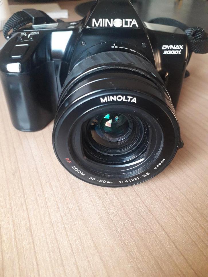 Minolta Dynax 3000i analoge camera met lens en flits, Audio, Tv en Foto, Fotocamera's Analoog, Gebruikt, Spiegelreflex, Minolta
