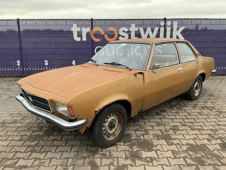 1979 - Opel - Rekord - 1700 N - Oldtimer, Auto's, Oldtimers, Bedrijf, Opel, Overige brandstoffen, Overige carrosserie, Handgeschakeld