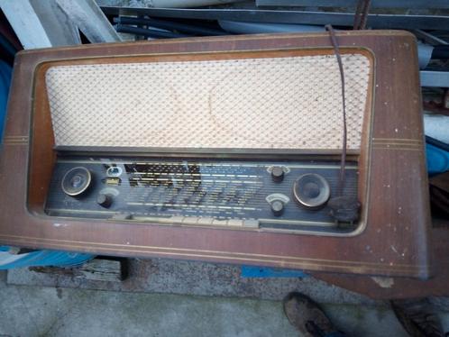 ancienne radio Braun, Antiquités & Art, Antiquités | TV & Hi-Fi, Enlèvement