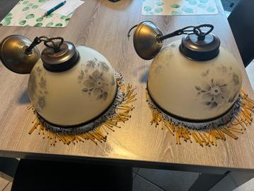 2 Vintage hanglampjes perfecte staat disponible aux enchères