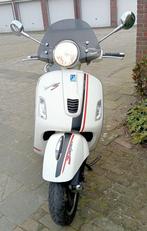 Vespa Gts125ie met 300 motorblok, Motoren, Motoren | Piaggio, Scooter, Particulier, 1 cilinder