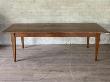 Antieke boerentafel - 250 x 109 cm + 79 cm hoog beschikbaar voor biedingen