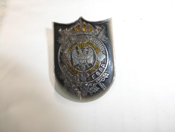 Plaatselijke militaire insignes Ex-Joegoslavië 1992/1993, Verzamelen, Militaria | Algemeen, Landmacht, Embleem of Badge, Verzenden