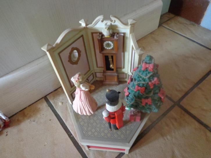 Oude kerst enesco muziekdoos (zeldzaam), Antiek en Kunst, Curiosa en Brocante, Ophalen