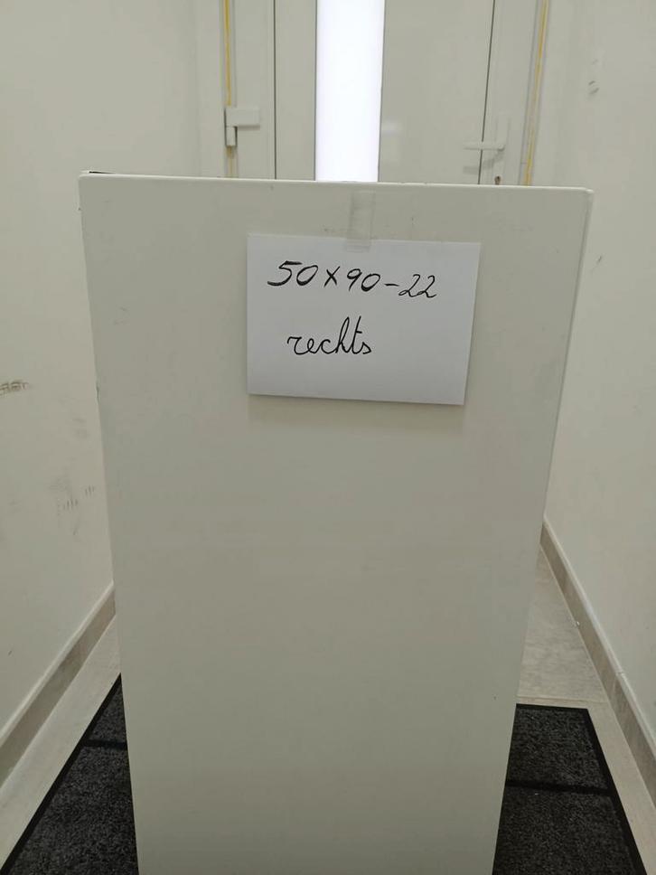 2 Radiatoren, Maison & Meubles, Accessoires pour la Maison | Tableaux d'affichage, Enlèvement