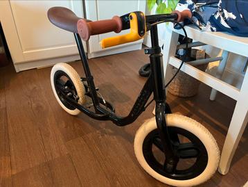 Loopfietsje beschikbaar voor biedingen