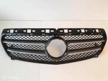 Grille grijs Mercedes A-klasse W176 ('12-'18) A1768880260 beschikbaar voor biedingen
