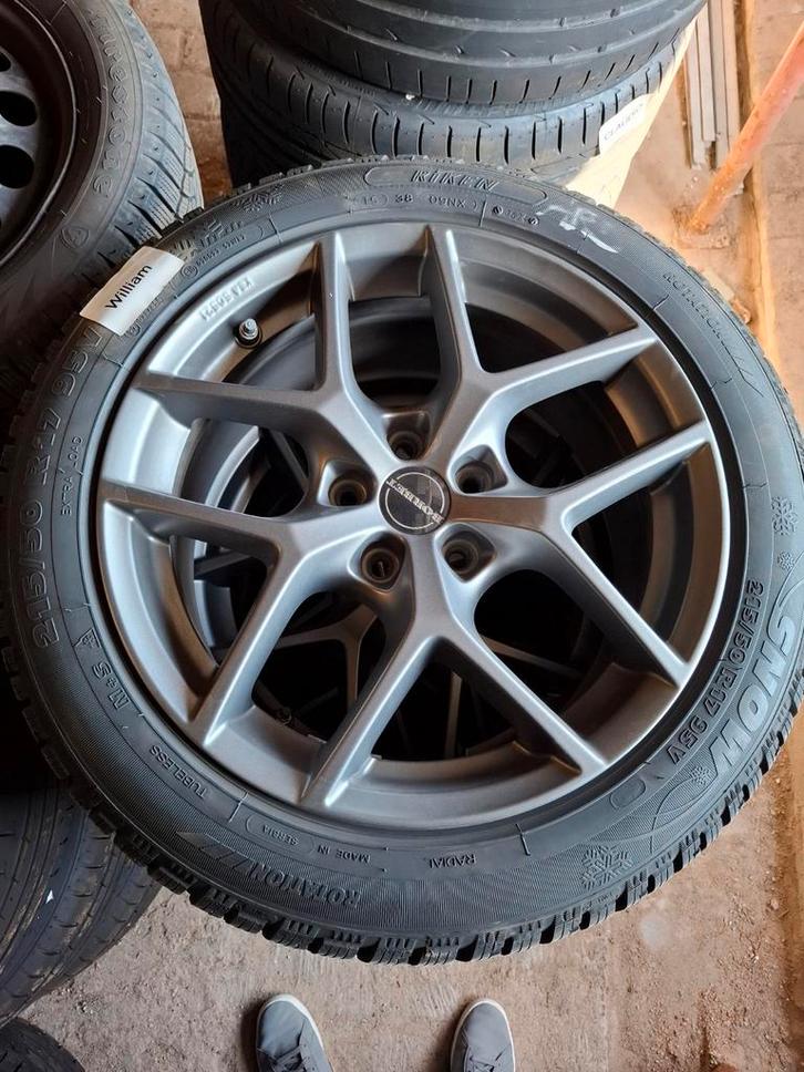 Kit hiver 5x108 17'', Autos : Pièces & Accessoires, Pneus & Jantes, Jante(s), 17 pouces, Autre, Autre